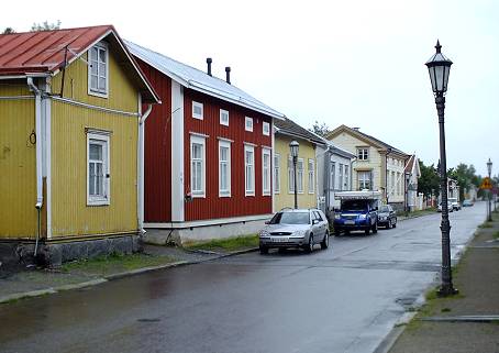 Alte Holzhuser erinnern an lngst vergangene Zeiten ...