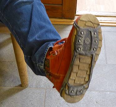 Die Rettung: Spikes aus der Apotheke ... Die Rettung: Spikes aus der Apotheke ...