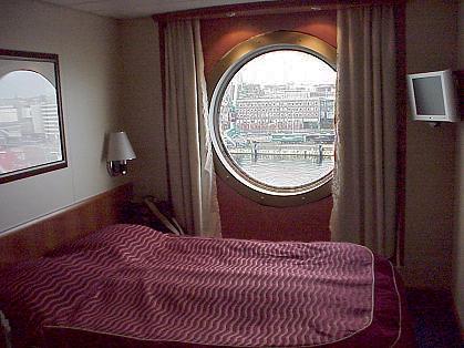 Welch ein Unterschied: Kajte in der Bahn - Kajte an Bord ...