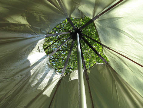 Rauchabzugsloch, noch ohne Abdeckhutze ...