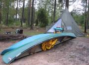 Das erste Nachtlager am linken Rand der groen Bucht ...