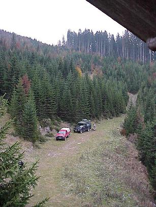 Ausblick vom Hochstand: wieder mal wildes Campen im wilden Wald ...