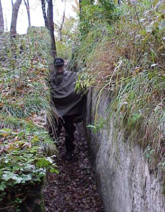 ... Ein Redakteur im Unterstand ...