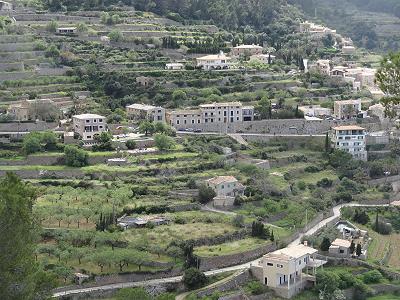 Die "hngenden Grten" von Banyalbufar ...