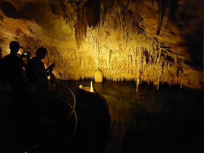 ... filigrane Tropfsteinkunst ...