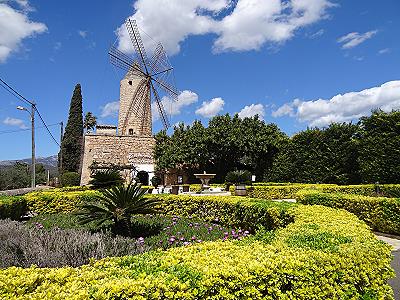 ... zur Moli des Torent ...