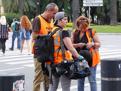 ... die Presse will nichts verpassen ...