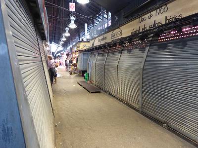 ... es ist ernst, die Markthallen sind geschlossen ...