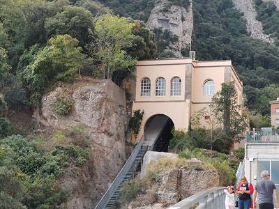 ... Funicular de Santa Cova ...
