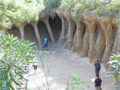 ... Alleen aus Lehm und Beton ...