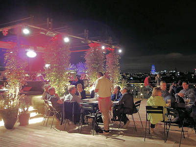 Absacker auf der Hotelterrasse ...