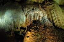 Stalagtiten ohne Stalagmiten