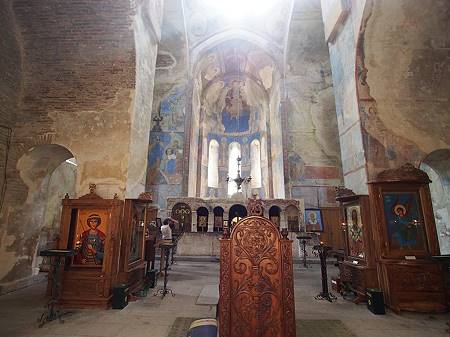 Die Klosterkriche in Kinzwissi ...