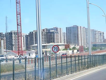 Einen dicken Neubaugrtel muss man erst durchqueren ...