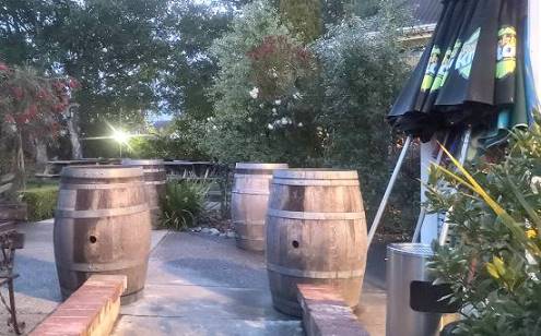 Weinfsser auch im "Beergarden" ...