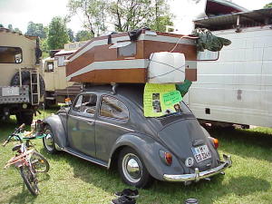 Die Rckseite eines Expeditionsfahrzeuges ...