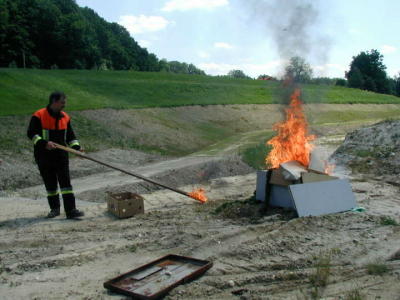 Schnell ist das Feuer entfacht ...