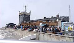 Mnchner Haus: Bei den hchsten Bratwrsten Deutschland wirds eng ...