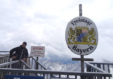 Gegenber wird man informiert ...